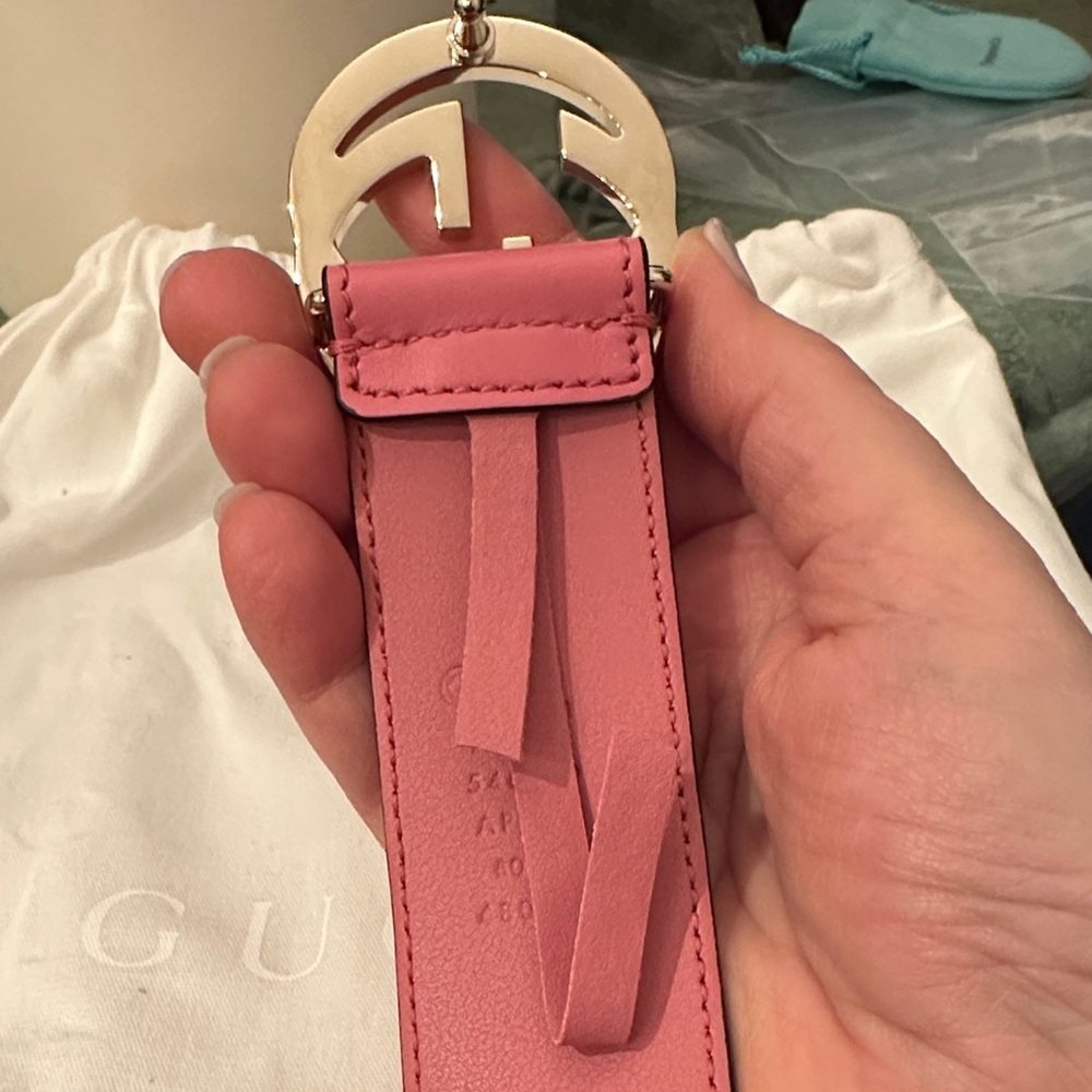Authentic! New with Tag Gucci Pink Leather Gold Buckle Belt Dust Bag sz 80 / 32 - Picture 4 of 8